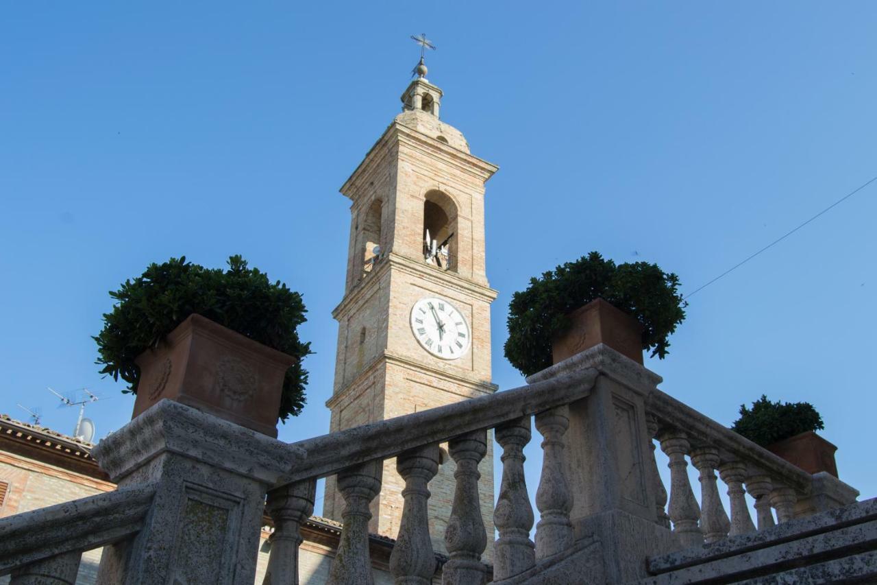 B&B La Finestra Sul Campanile Montecosaro  Exterior foto